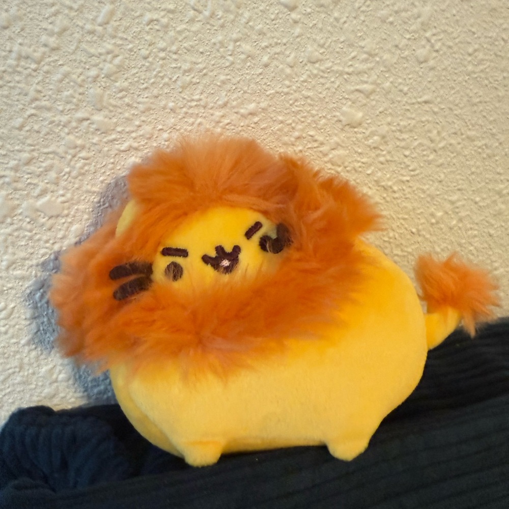 Pusheen Lion Clip on Plush